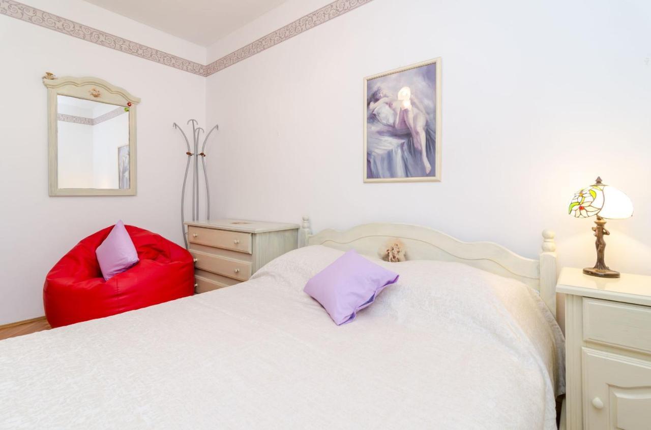 Paco Apartment